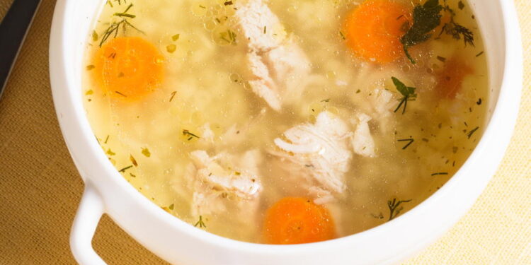 ქათმის ბულიონი